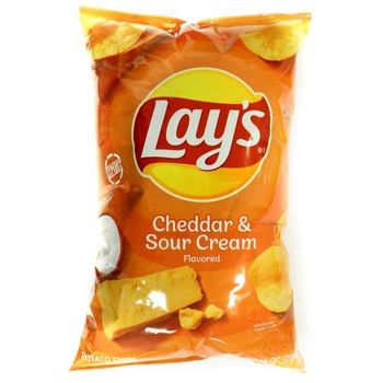 Lay's Cheddar & Sour Cream Flavoured Potato Chips 184.2g