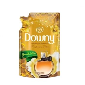 Downy Perfume Pashmina Rose Pouch 900ml