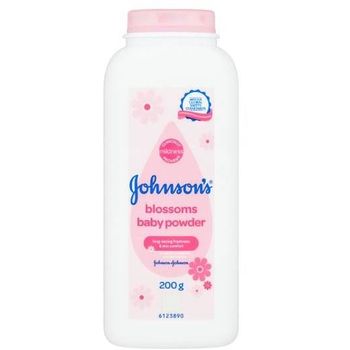 Bundle of 2pcs Johnsons Baby Powder Blossoms Cornstarch 200g X 2pcs