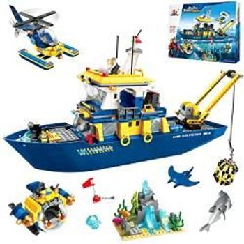 City Ocean Exploration Ship Building Kit Includes Ship Helicopter Submarine Coral Reef Kyanite Shark Mobula Oceans Exploration Inspired Ocean Toy For Kids Aged 6 And Up 753 Pieces