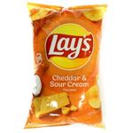 Lay's Cheddar & Sour Cream Flavoured Potato Chips 184.2g