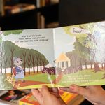 Poppet Ally At The Park Ally di Taman