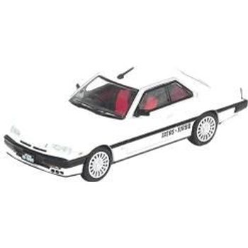 Inno Models Skyline 2000 Turbo RS-X DR30 White Diecast Car