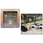 Tarmac Works Figures Set Bikini Car Wash Girls Diecast Car
