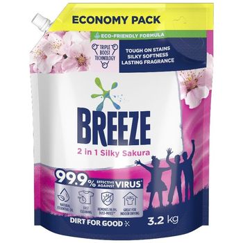 Breeze Liquid Silky Sakura Big Refill 3.2kg