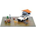 Inno Models Toyota Land Cruiser FJ60 w/Auto Camp Diorama Figure Diecast Car