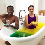 Zimpli Kids Gelli Baff Colour Change Cosmic Yellow To Galatic Green