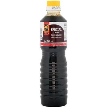 Tai Hua Special Light Soy Sauce 640ml