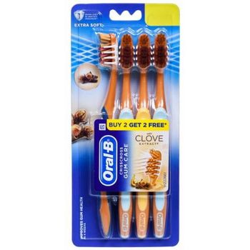 Oral-B Extra Care Toothbrush 4 Pieces 80g