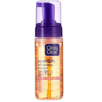 Clean & Clear Self Foaming Facial Wash 150ml