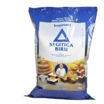 Bogasari Segitiga Biru Wheat Flour 1kg