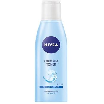 Nivea Daily Essentials Refreshing Toner With Vitamin E 200ml