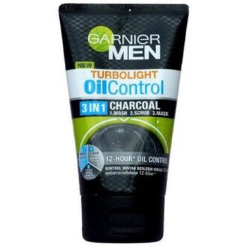 Garnier Men Turbo Light Oil Control Chacoal Black Foam 100ml