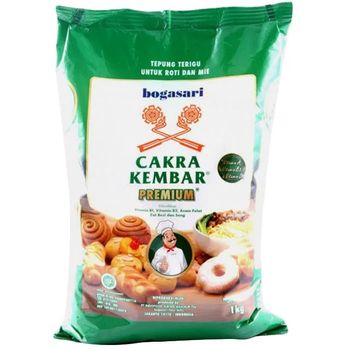 Bogasari Cakra Kembar Wheat Flour 1kg