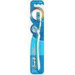 Oral-B Complete Easy Clean Toothbrush M