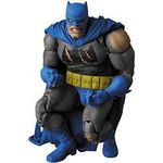 Medicom The Dark Knight Returns Triumphant Batman Mafex Action Figure