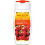Vaadi Herbals Strawberry Scrub Face Wash 110ml