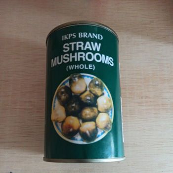 IKPS Jamur Merang Kaleng Whole Straw Mushroom 425g