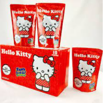 Sun Blast Hello Kitty Fruit Drink Apple Blackcurrant 4 x 200ml