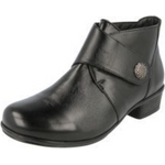 DB Wider Fit Cherbourg 2V Black Size 4