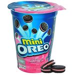 Oreo Mini Strawberry Flavoured Cream Pouch 67g